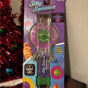 NWT In sealed box Classic Kids Silly Spinner with Glowing LED Light